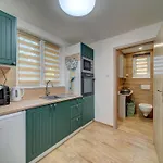 Chaloupka U Jezera Pod Smrkem Tatil Evi *