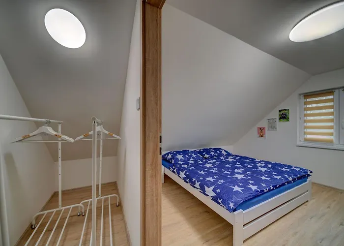 Сasa de vacaciones Chaloupka U Jezera Pod Smrkem Cervene Janovice