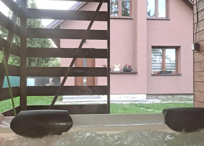 Chaloupka U Jezera Pod Smrkem Сasa de vacaciones Cervene Janovice